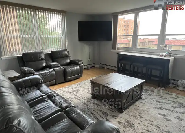 Property at 1707 N Prospect Ave Unit 5E, Milwaukee, WI, 53202, 2 beds, 2 baths, [object Object]
