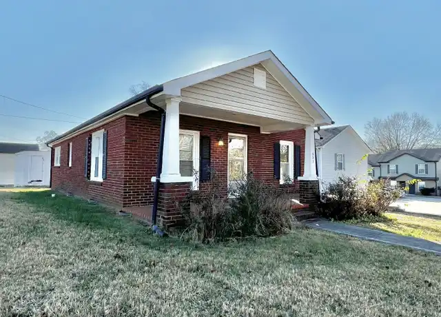 Property at 803 Cumberland Dr, Clarksville, TN, 37040, 2 beds, 1 bath, [object Object]
