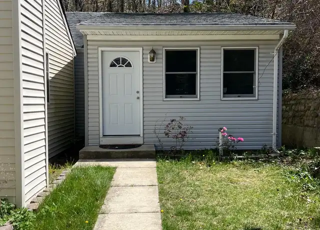 Property at 26 Laurel Hill Rd, Centerport, NY, 11721, 1 bed, 1 bath, [object Object]