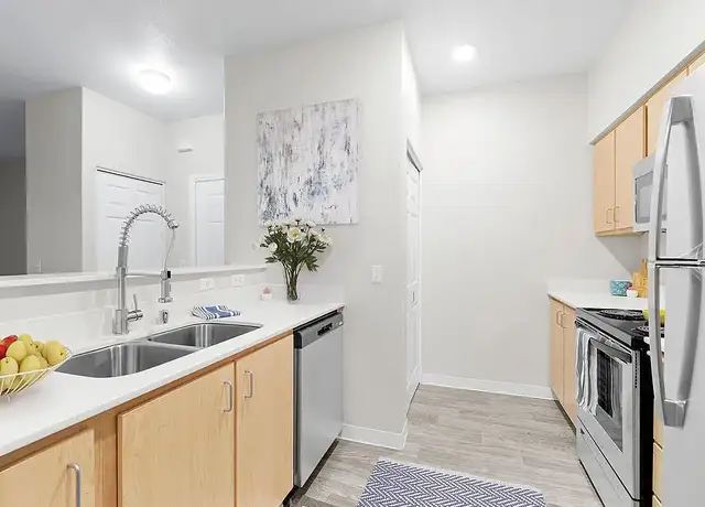 Photo of 6205 Pacific Ave SE, Lacey, WA 98503