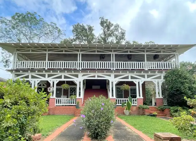 Property at 319 College St Unit D, Carrollton, GA, 30117, 2 beds, 1 bath, [object Object]