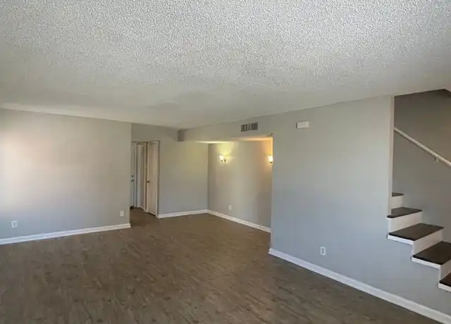 Property at 9526 Contessa Dr Apt 06, San Antonio, TX, 78216, 2 beds, 1.5 baths, [object Object]