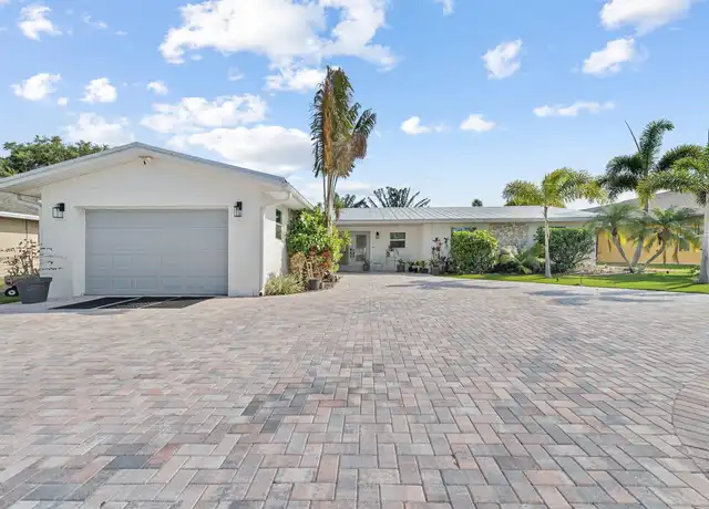 Property at 726 SE Seahouse Dr, Port Saint Lucie, FL, 34983, 3 beds, 3 baths, [object Object]
