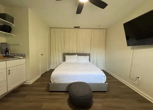 Property at 5639 Lincoln St Unit 3, Hollywood, FL, 33021, 1 bed, 1 bath, [object Object]