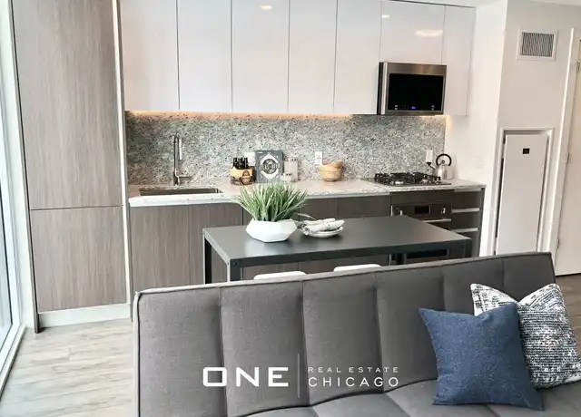 Property at 1132 N Wells St, Chicago, IL, 60610, 0 beds, 1 bath, [object Object]