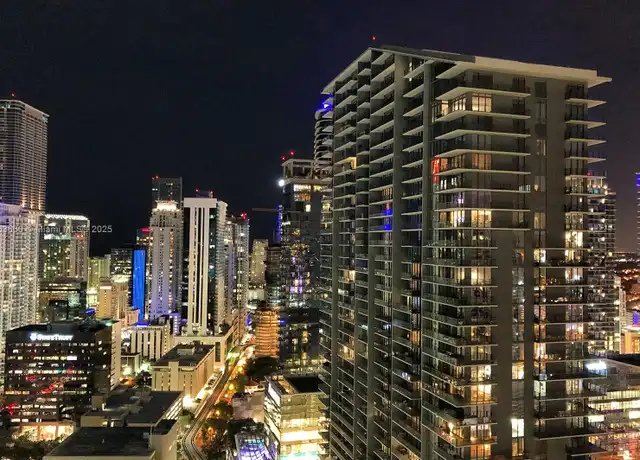 Property at 41 SE 5th St #2212, Miami, FL, 33131, 1 bed, 1.5 baths, [object Object]