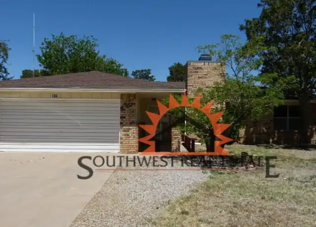 Property at 136 Summer Ct, Clovis, NM, 88101, 3 beds, 2 baths, [object Object]