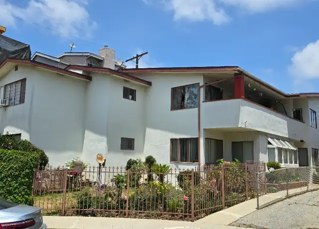 Property at 12079 Lamanda St Unit 4, Los Angeles, CA, 90066, 2 beds, 1 bath, [object Object]