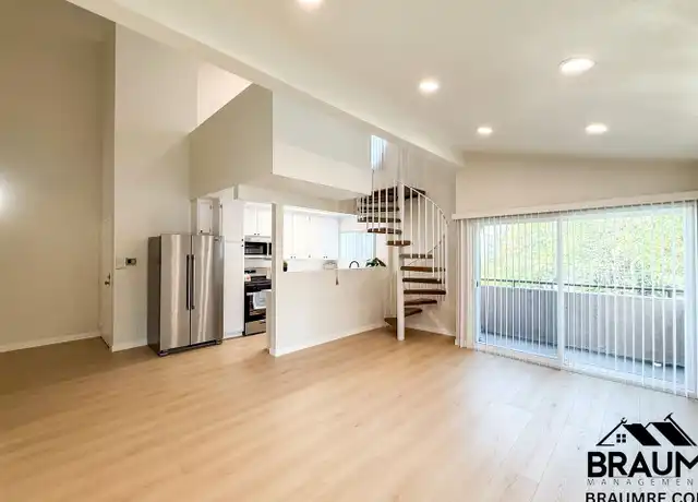 Property at 4404 Stern Ave Unit 6, Sherman Oaks, CA, 91423, 3 beds, 2 baths, [object Object]