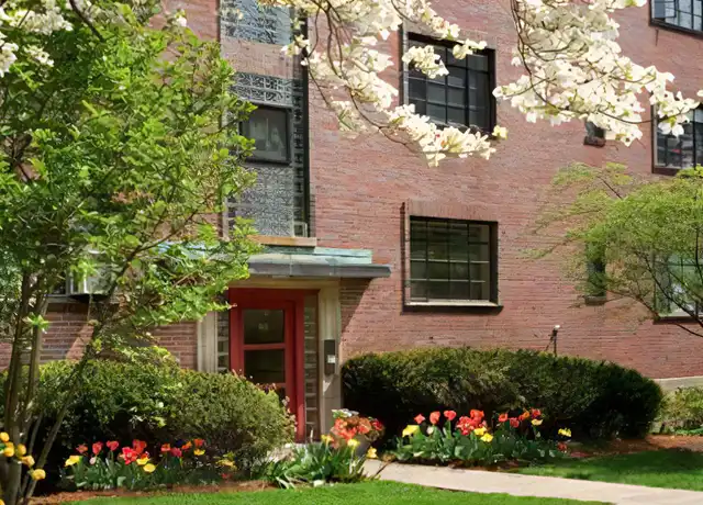 Property at 86 Saint Paul St Unit 6, Brookline, MA, 02446, 2 beds, 1 bath, [object Object]