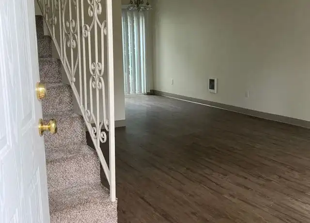 Property at Glacier Lily - 11549 SW 98th Ave, Portland, OR, 97223, 2 beds, 1 bath, [object Object]