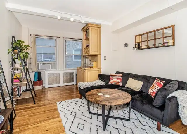 Property at 333 E 43rd St #217, New York, NY, 10017, 1 bed, 1 bath, [object Object]