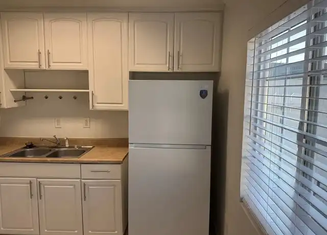 Property at 17785 Grand Ave Unit A, Lake Elsinore, CA, 92530, 1 bed, 1 bath, [object Object]