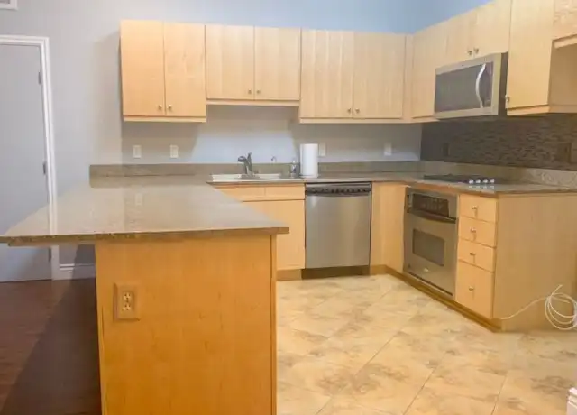 Property at 435 W Center Street Promenade, Anaheim, CA, 92805, 3 beds, 2 baths, [object Object]