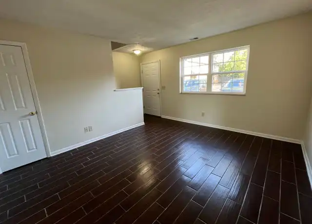 Property at 1441 Elmore Ave, Columbus, OH, 43224, 2 beds, 1 bath, [object Object]