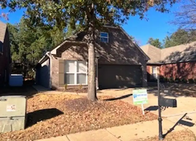 Property at 2722 Oxmoor Way, Birmingham, AL, 35211, 3 beds, 2 baths, [object Object]