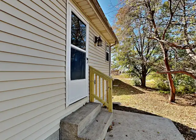 Property at 1012 NE Queens Ct, Lees Summit, MO, 64064, 3 beds, 2 baths, [object Object]