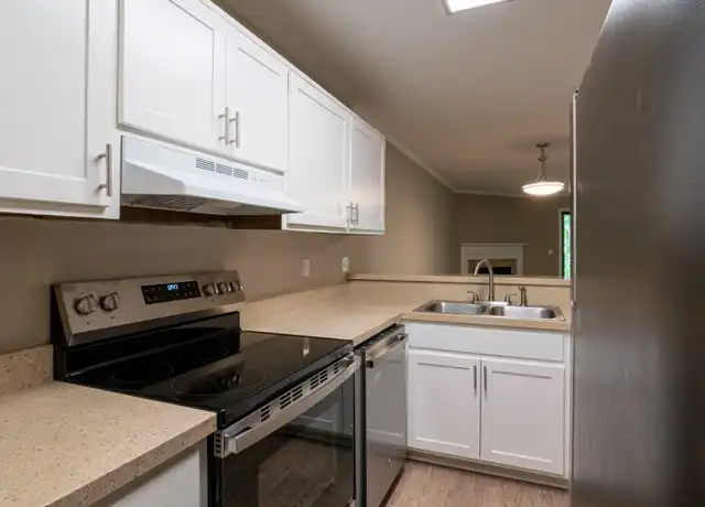 Property at 3210 Tanager Ct Unit C, Tallahassee, FL, 32308, 2 beds, 2 baths, [object Object]