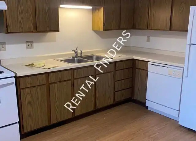 Property at 1111 12th St Unit 3, Baraboo, WI, 53913, 1 bed, 1 bath, [object Object]