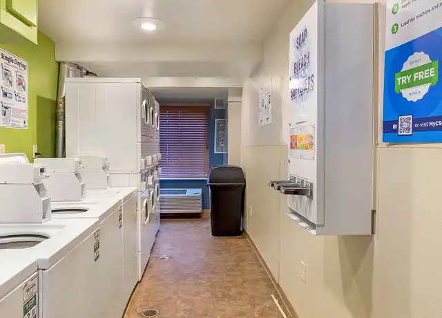 Property at Fayetteville - Fort Bragg - 6820 Cliffdale Rd, Fayetteville, NC, 28314, 0 beds, 1 bath, [object Object]