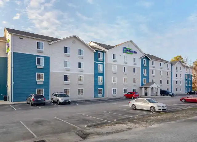 Property at Fayetteville - Fort Bragg - 6820 Cliffdale Rd, Fayetteville, NC, 28314, 0 beds, 1 bath, [object Object]