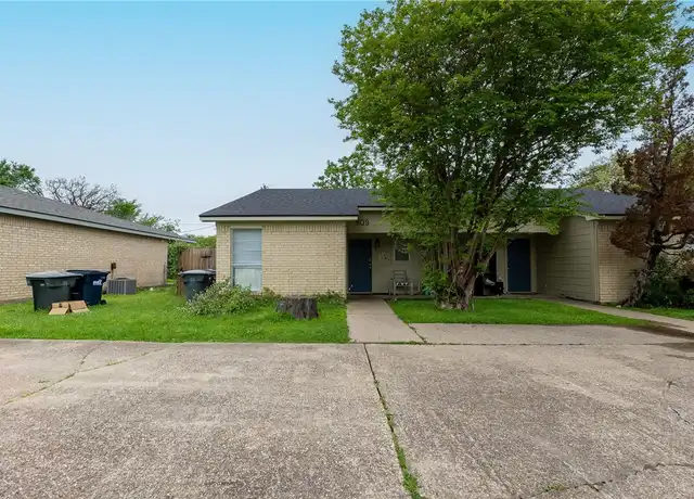 Property at 809 San Benito Dr, College Station, TX, 77845, 2 beds, 1 bath, [object Object]