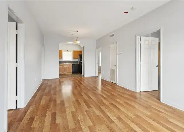 Property at 373 Community College Dr Unit 206, Baton Rouge, LA, 70806, 4 beds, 2 baths, [object Object]