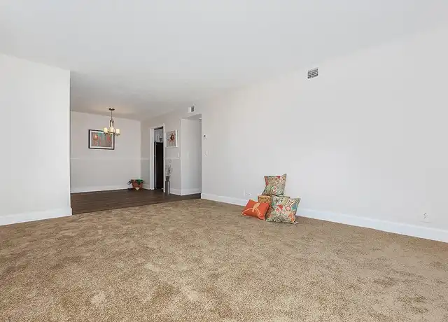 Property at Longwood at Southern Hills - 371 Wallace Rd, Nashville, TN, 37211, 2 beds, 1-2 bath, [object Object]