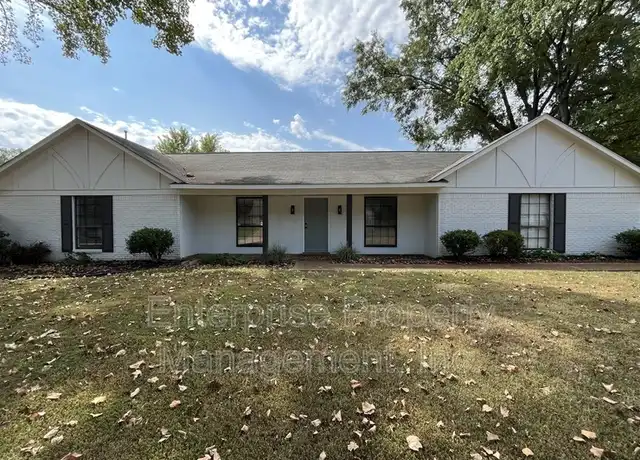 Property at 1764 Chertsy Dr, Germantown, TN, 38138, 3 beds, 2.5 baths, [object Object]