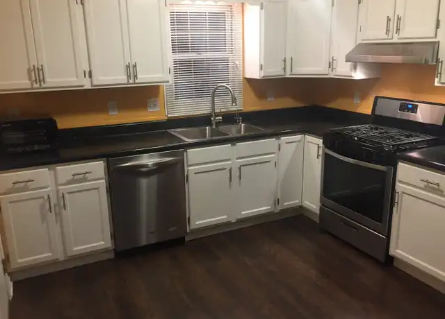 Property at 728 Double Jack St, Bourbonnais, IL, 60914, 2 beds, 1.5 baths, [object Object]