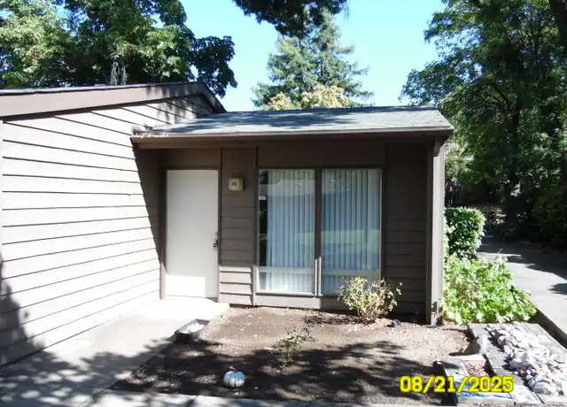 Property at 777 Northwood Dr Unit 35, Medford, OR, 97504, 1 bed, 1 bath, [object Object]