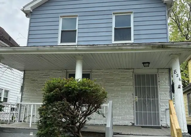 Property at 826 Whitcomb Rd, Cleveland, OH, 44110, 3 beds, 1 bath, [object Object]