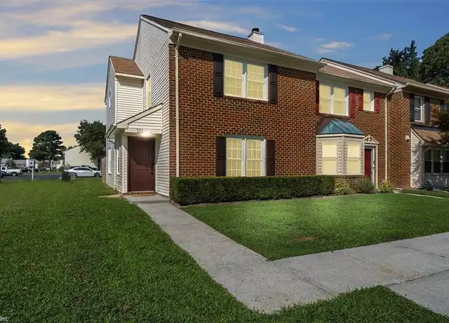 Property at 111 Resolution Dr, Yorktown, VA, 23692, 4 beds, 2 baths, [object Object]
