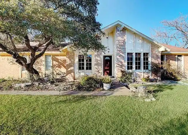 Property at 7008 Grove Crest Dr, Austin, TX, 78736, 3 beds, 2 baths, [object Object]