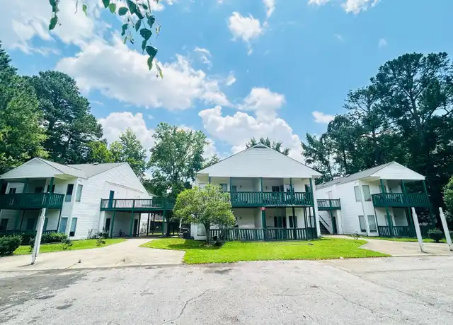 Property at 549 S Moore St Unit 204, Clayton, NC, 27520, 1 bed, 1 bath, [object Object]