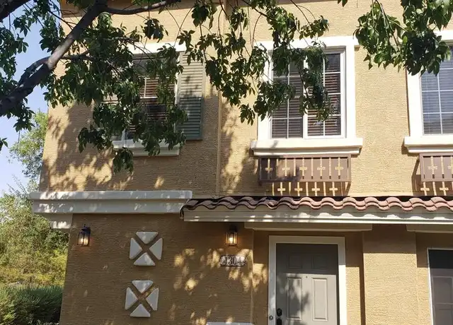 Property at 4304 E Jasper Dr, Gilbert, AZ, 85296, 2 beds, 2 baths, [object Object]