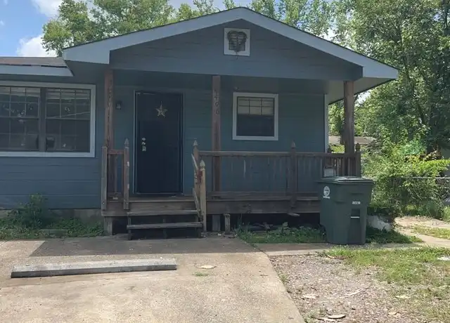 Property at 3406 4th Ave, Chattanooga, TN, 37407, 3 beds, 2 baths, [object Object]