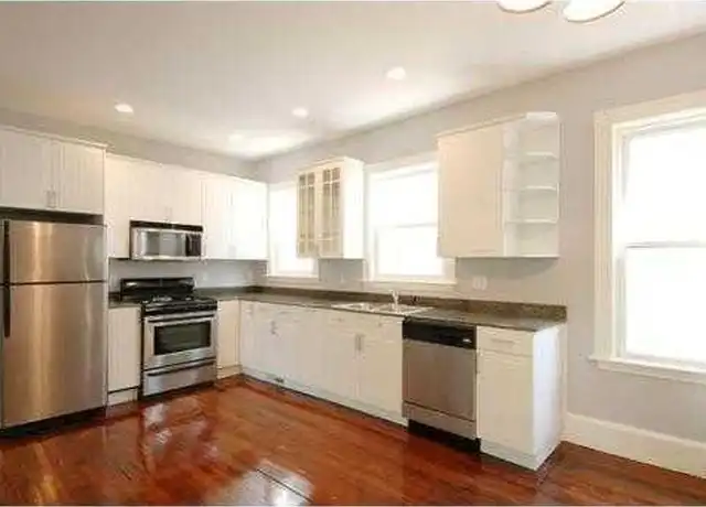 Property at 19 Parker Hill Ave, Roxbury, MA, 02120, 4 beds, 1 bath, [object Object]