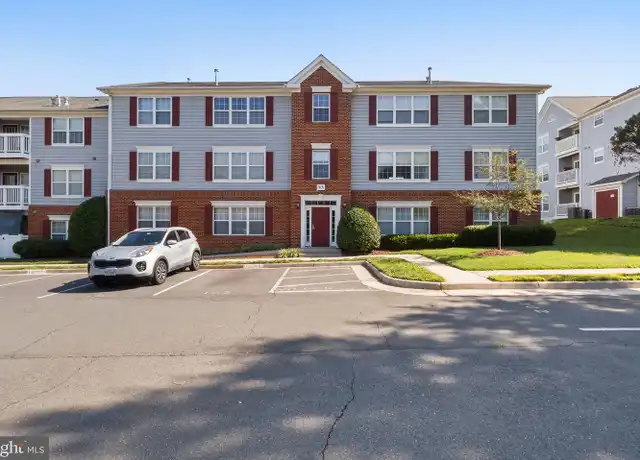 Property at 513 Constellation Sq SE, Leesburg, VA, 20175, 2 beds, 2 baths, [object Object]