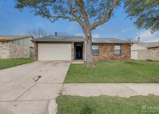 Property at 10022 Deer Hollow Dr, Dallas, TX, 75249, 3 beds, 2 baths, [object Object]