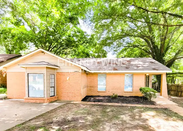 Property at 3895 Houghton Cv, Memphis, TN, 38128, 3 beds, 2 baths, [object Object]