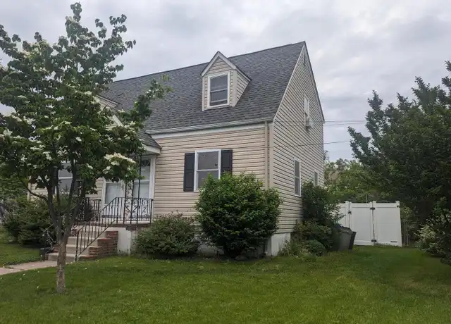 Property at 1129 Center Ave Unit B, Bellmawr, NJ, 08031, 1 bed, 1 bath, [object Object]