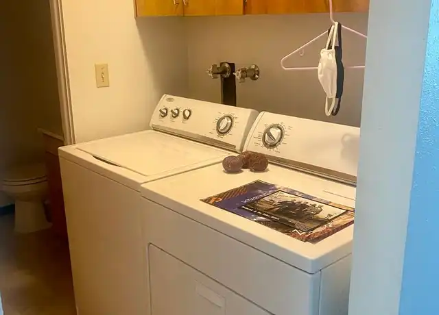 Property at 165 SW Spruce St Unit 4, Pullman, WA, 99163, 2 beds, 1 bath, [object Object]
