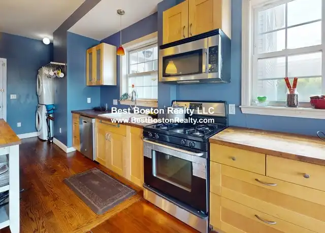 Property at 5 High St #1, Malden, MA, 02148, 6 beds, 3 baths, [object Object]