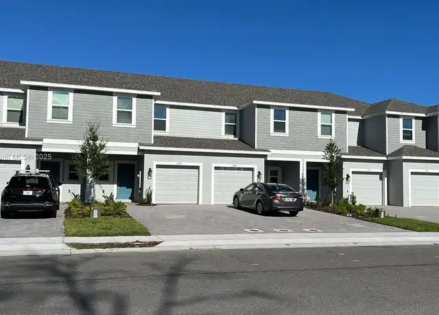 Property at 2565 Penguin Blvd Unit 2565, Davenport, FL, 33837, 3 beds, 2.5 baths, [object Object]