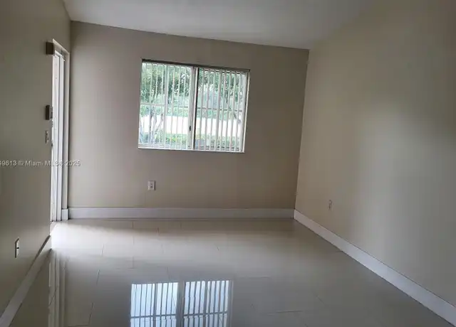 Property at 1250 SE 28th Ct #205, Homestead, FL, 33035, 2 beds, 2 baths, [object Object]