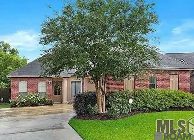 Property at 10136 Springtree Ave, Baton Rouge, LA, 70810, 3 beds, 2 baths, [object Object]