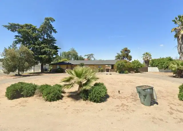 Property at 1918 W Kearney Blvd, Fresno, CA, 93706, 3 beds, 2 baths, [object Object]