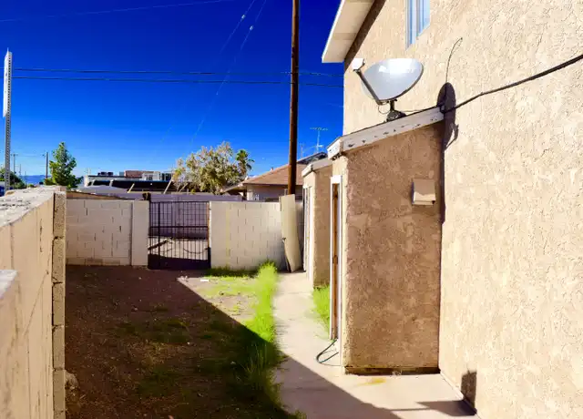 Property at 801 N Major Ave Unit D, Henderson, NV, 89015, 3 beds, 2 baths, [object Object]