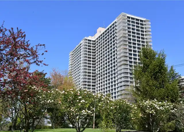 Property at 12700 Lake Ave, Lakewood, OH, 44107, 1 bed, 1 bath, [object Object]
